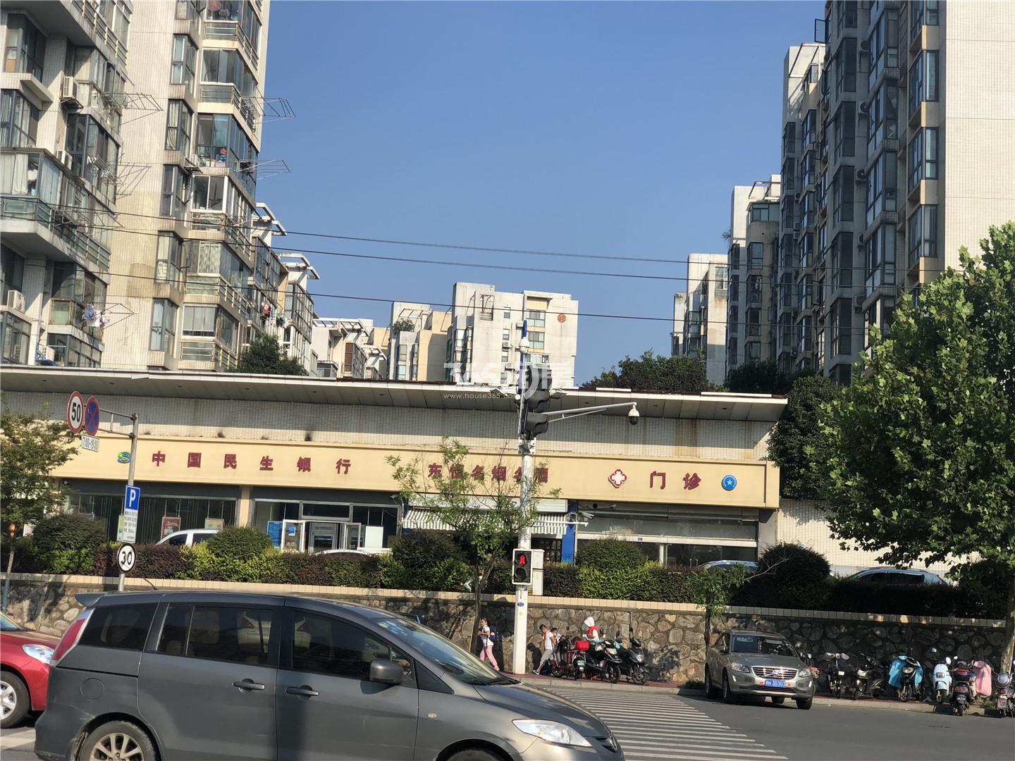 星河国际隔壁小区——阳光嘉园实景图（9.4）