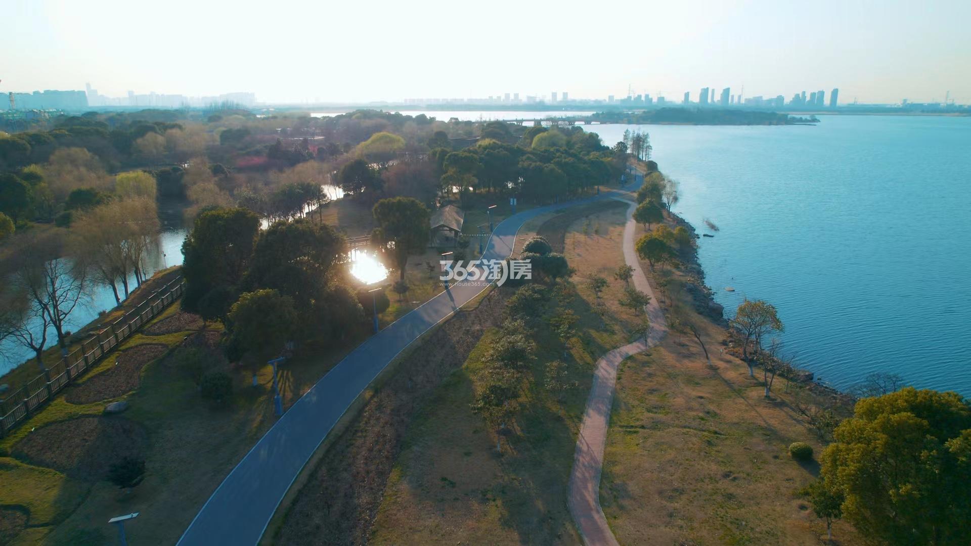 龙湖·镜湖原著配套图——湖景3
