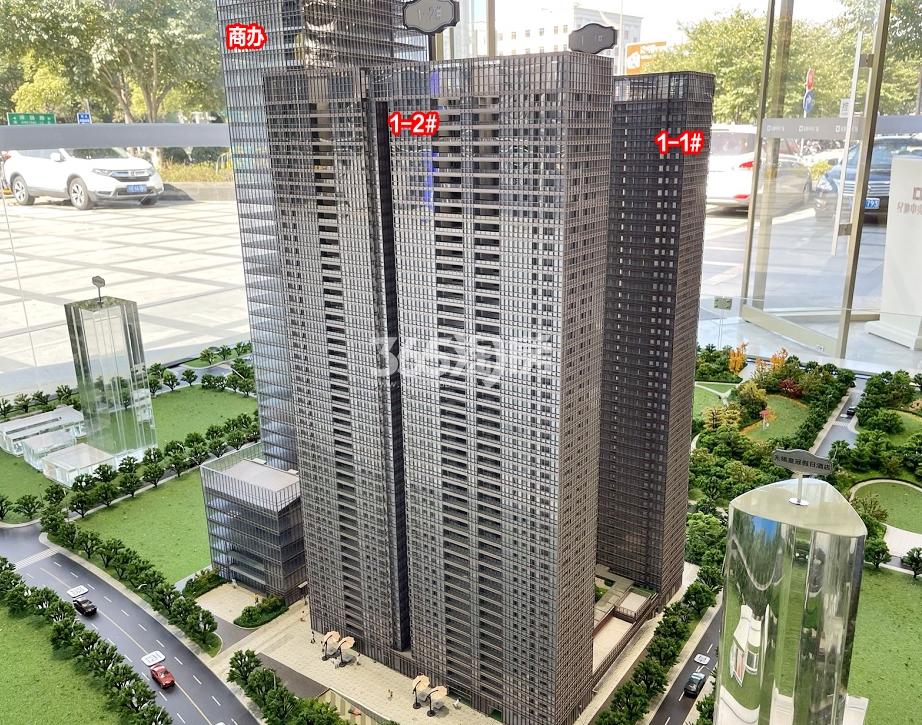 绿地中央广场·云玺沙盘实景图（2021.11.22 摄）