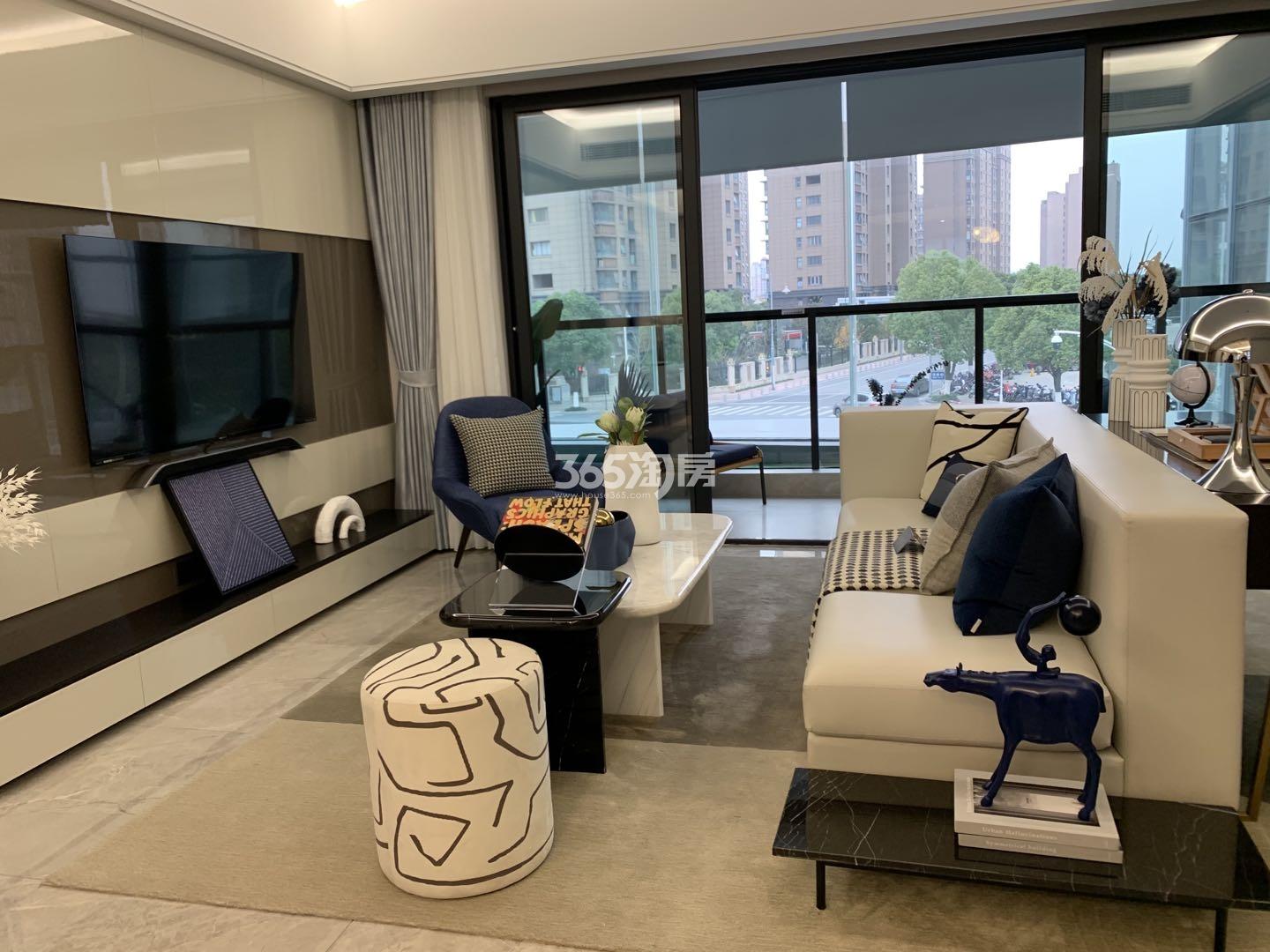 鑫相河畔雅苑样板图