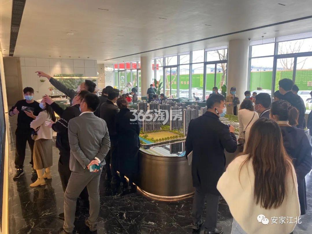 中海观江樾售楼处实景图