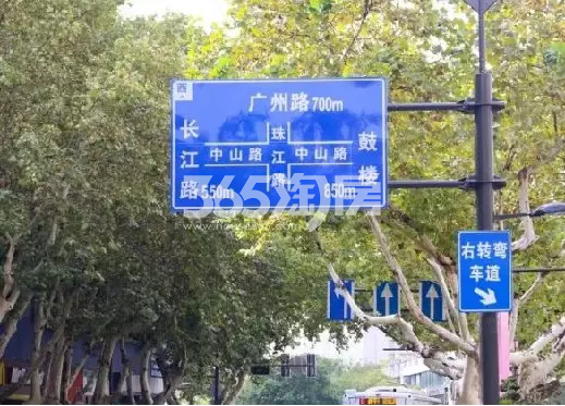 金轮峰华实景图
