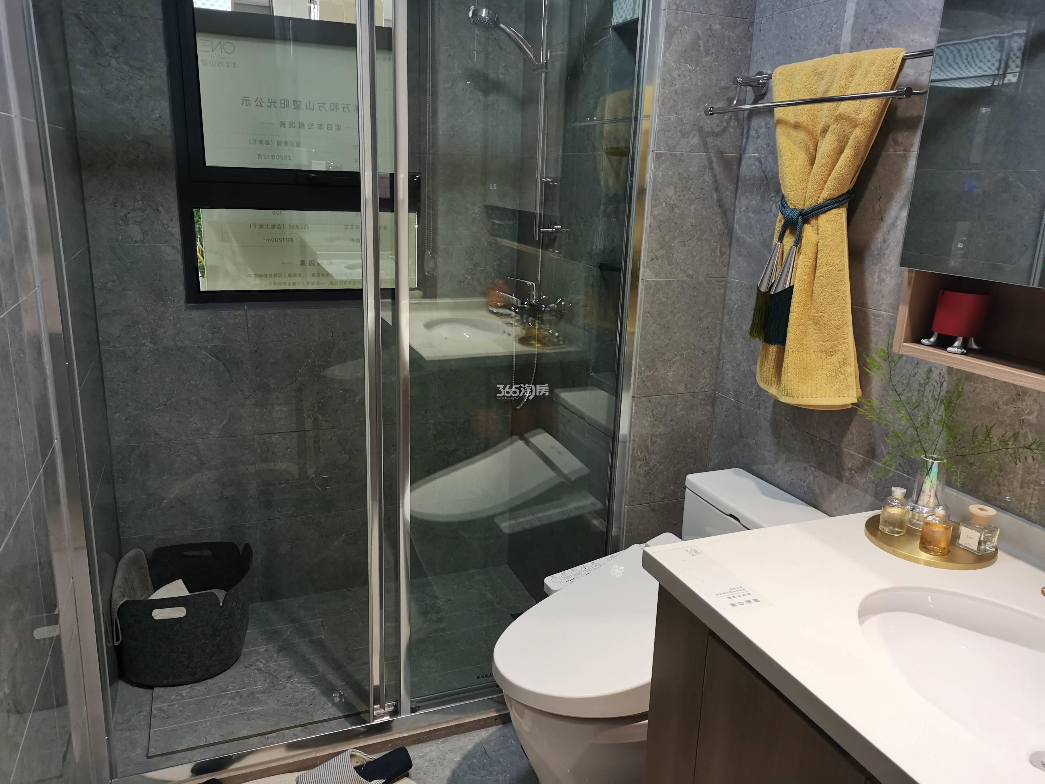 远洋万和方山望建面约89㎡样板间卫浴