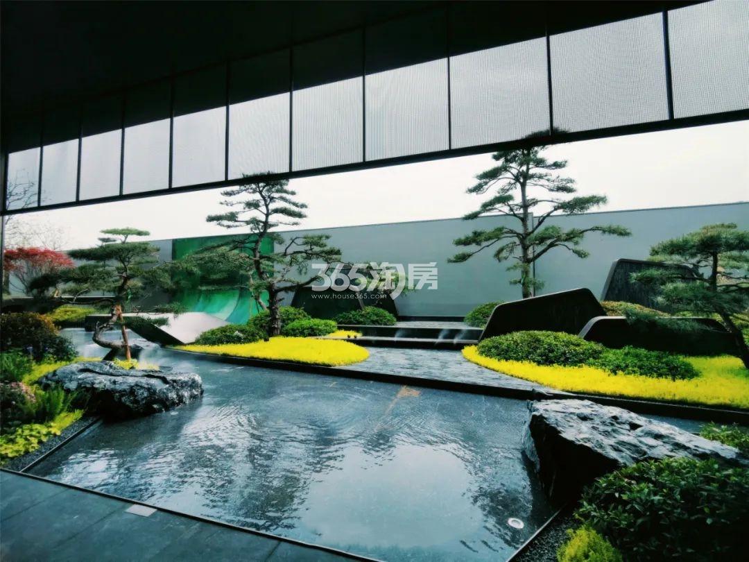 龙湖青云阙示范区实景图（2022.6.10）