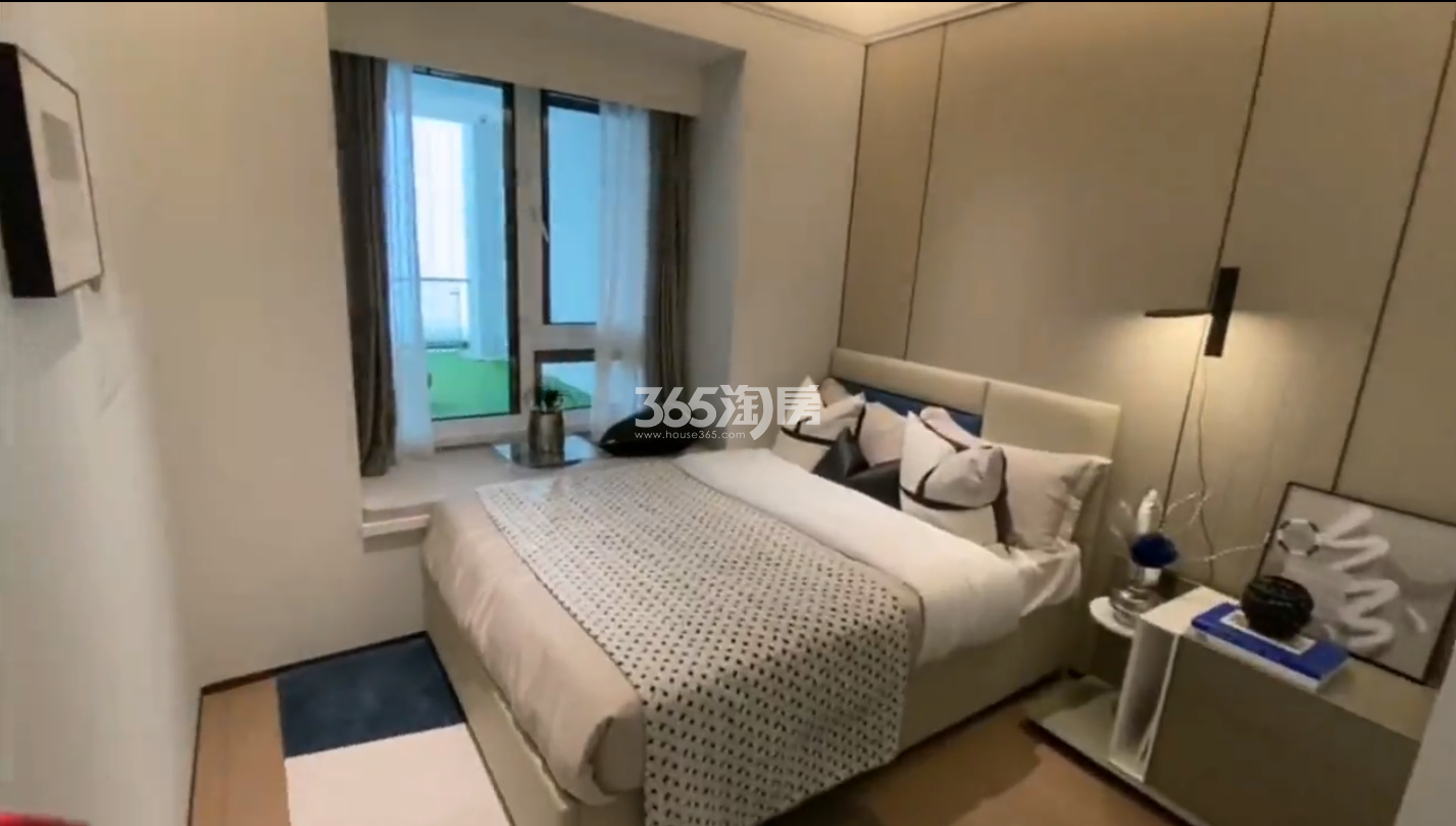 和悦庐鸣低密度多层E户型98㎡样板间——卧室