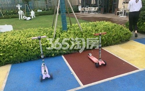远洋庐玥风景示范区儿童娱乐区实景图（2020.9.23）