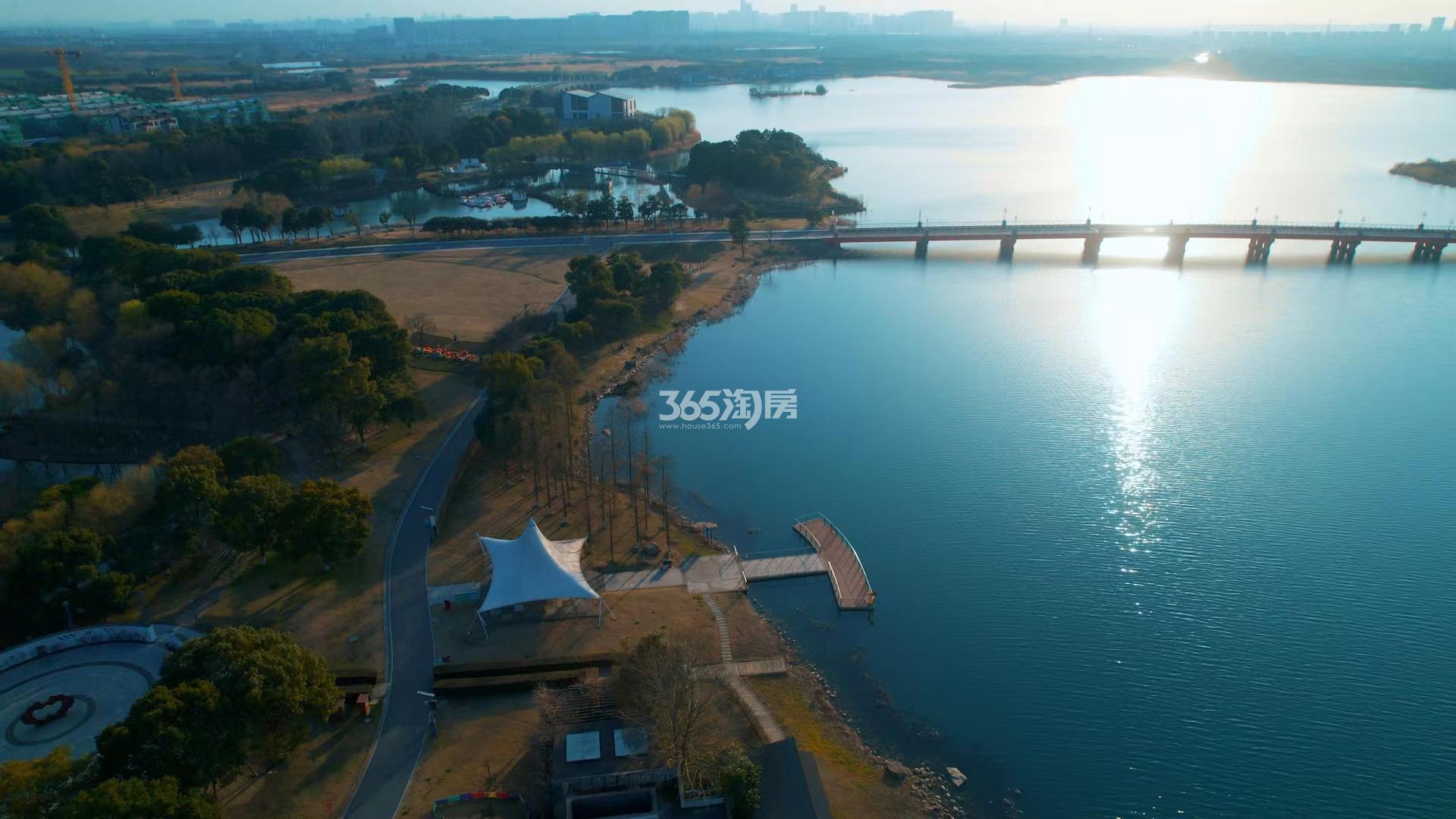龙湖·镜湖原著配套图——湖景1
