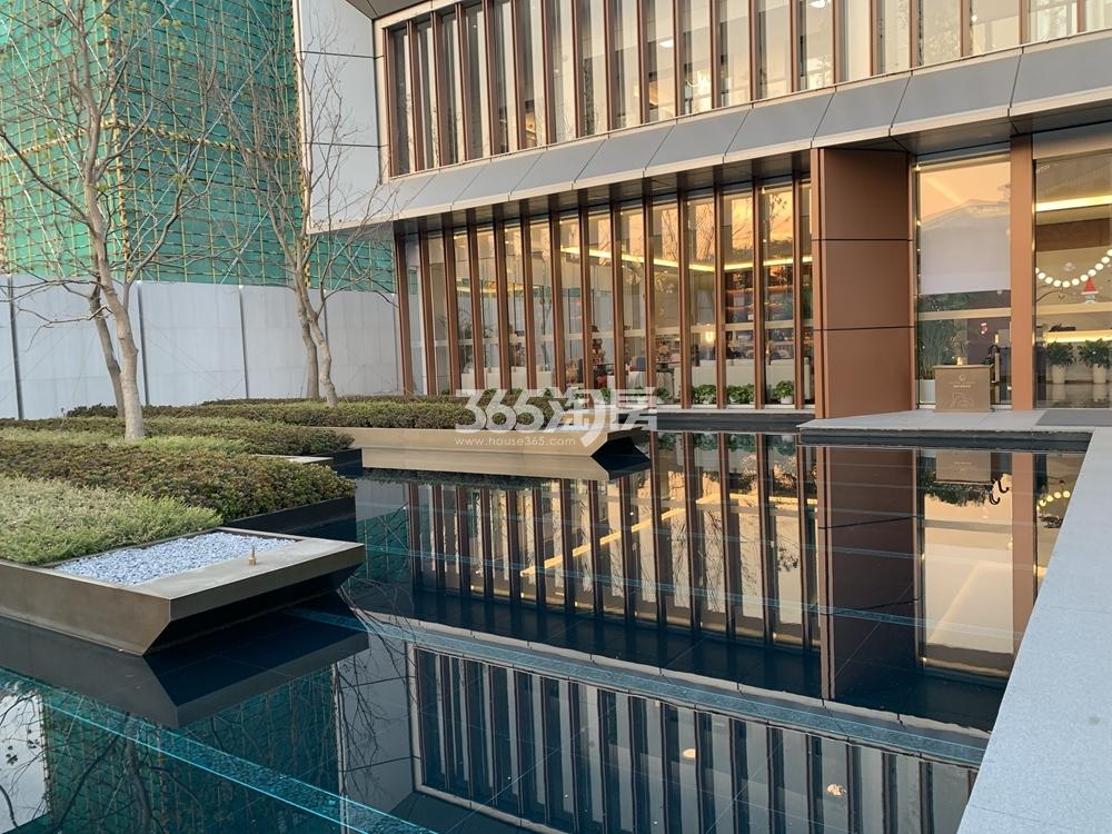 银城春晓观棠售楼处实景（2021.1.25摄）