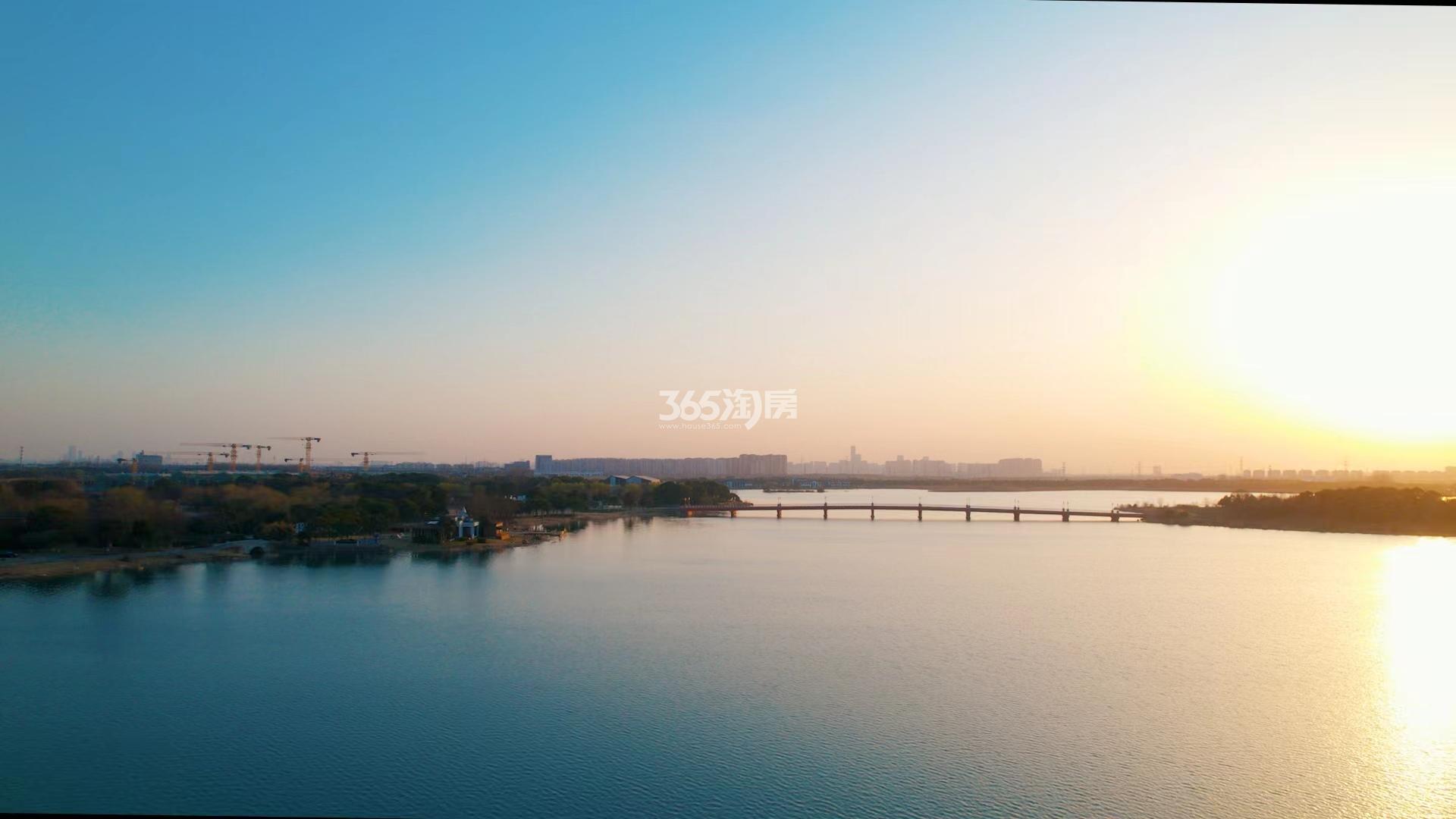 龙湖·镜湖原著配套图——湖景5