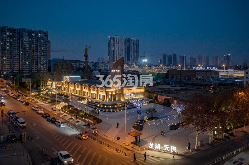 龙湖车桥新界商业夜景实景图（2021.3.31）