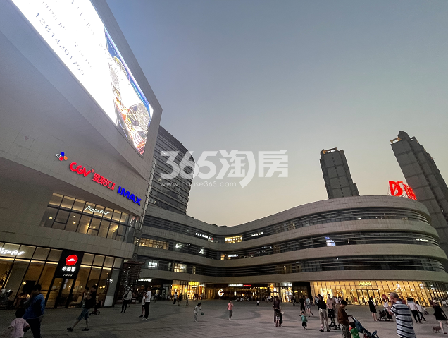 望山樾周边配套——百乐广场购物中心