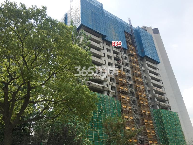 富力山B3#楼超高层工程实景图（2020.9.25 摄）