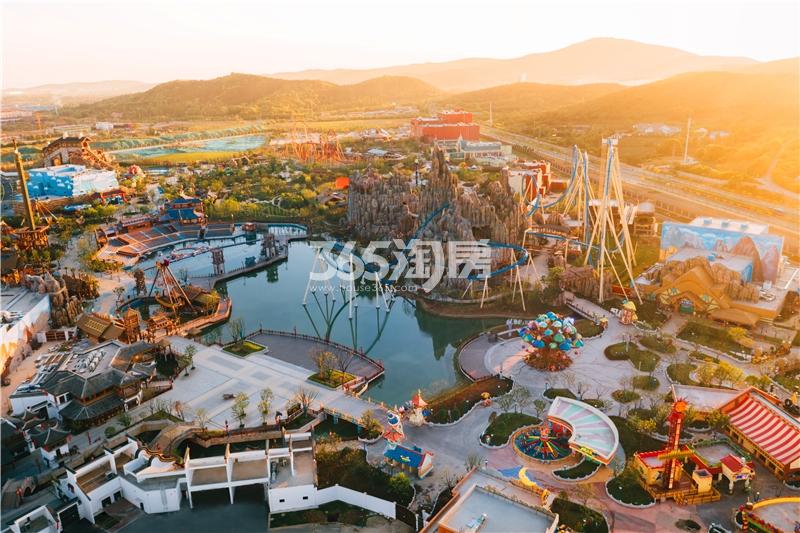 项目周边配套——融创乐园