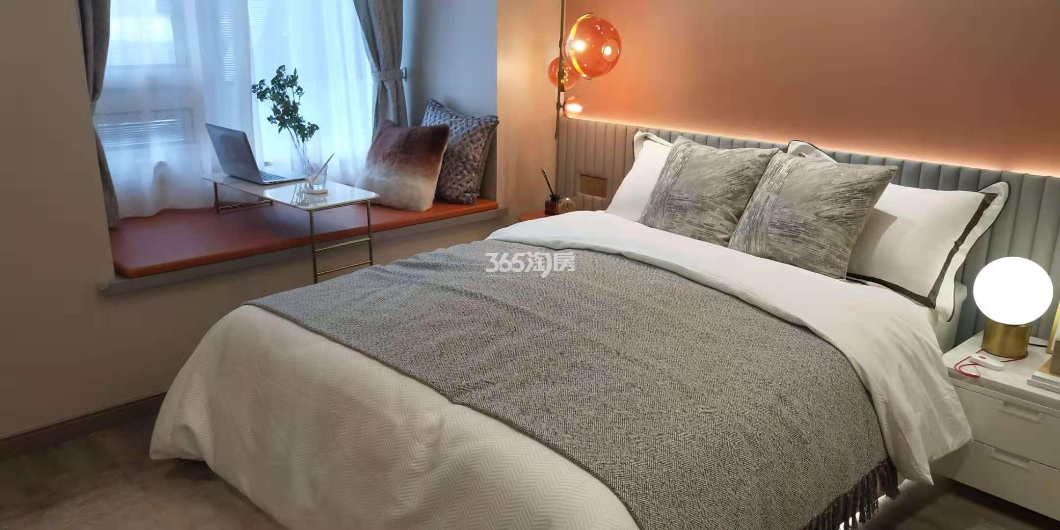 旭辉·吴门里86㎡户型主卧样板间
