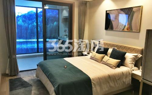 万兴湖山间135㎡户型样板间-次卧