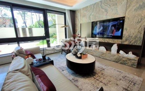 佳兆业和光雅院273㎡下叠实体样板间-客厅