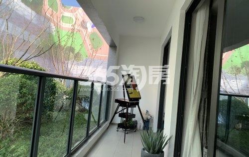 卓越美的·上城时光105㎡样板间-阳台